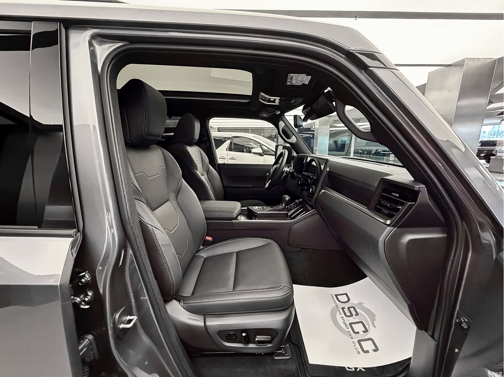 Lexus GX, 2026 15