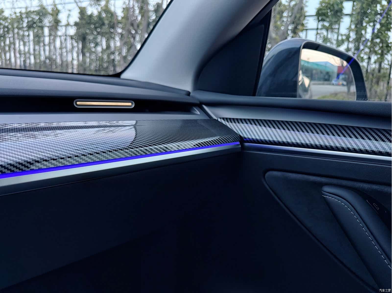 Tesla Model Y, 2024 9