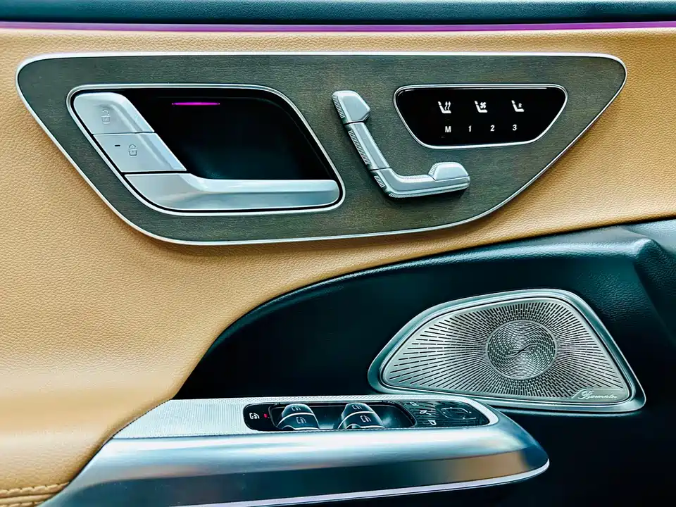 Mercedes-Benz E-class Mercedes-Benz E-class