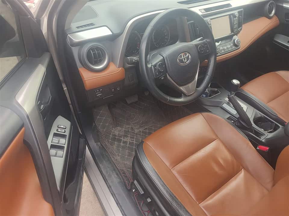 Toyota RAV4 Rongfang