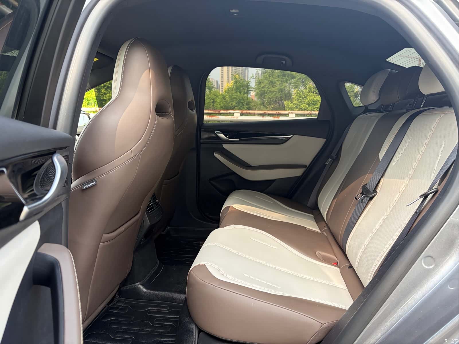 BYD Qin, 2023 все фото
