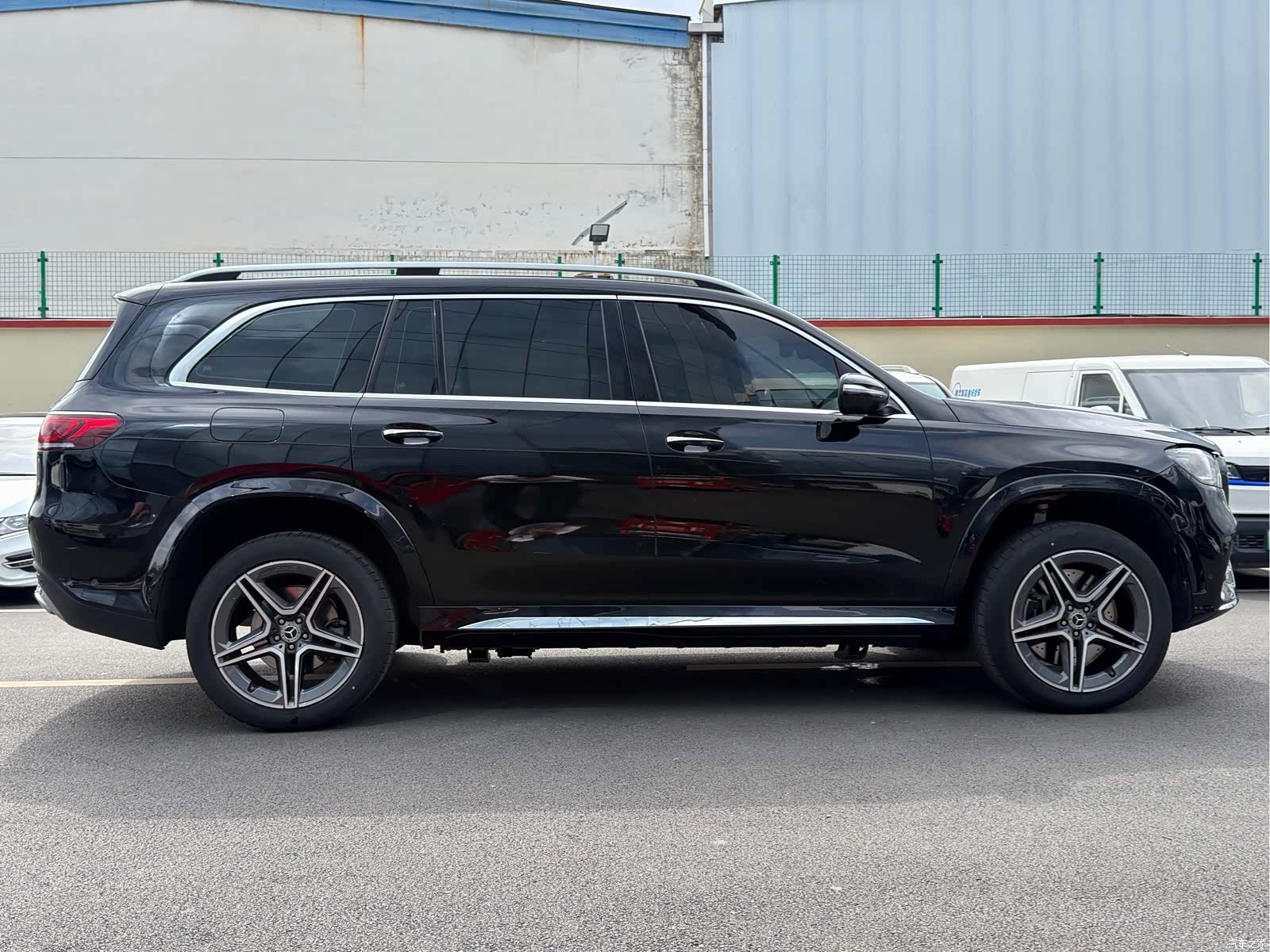 Mercedes-Benz GLS, 2024 17