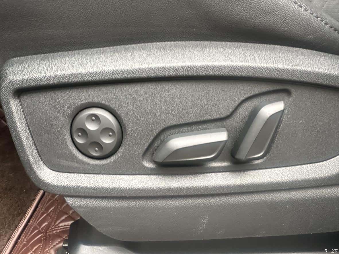 Audi Q5L, 2022 17