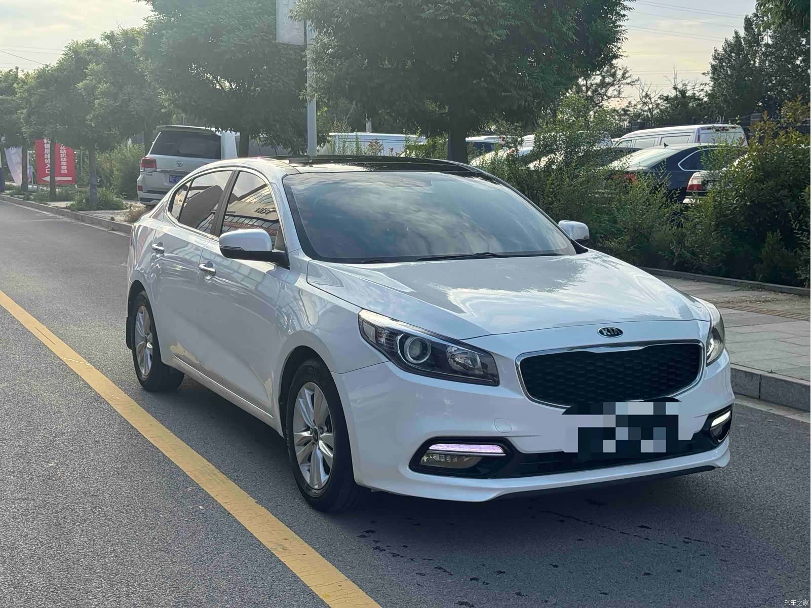 Kia K4, 2015 3