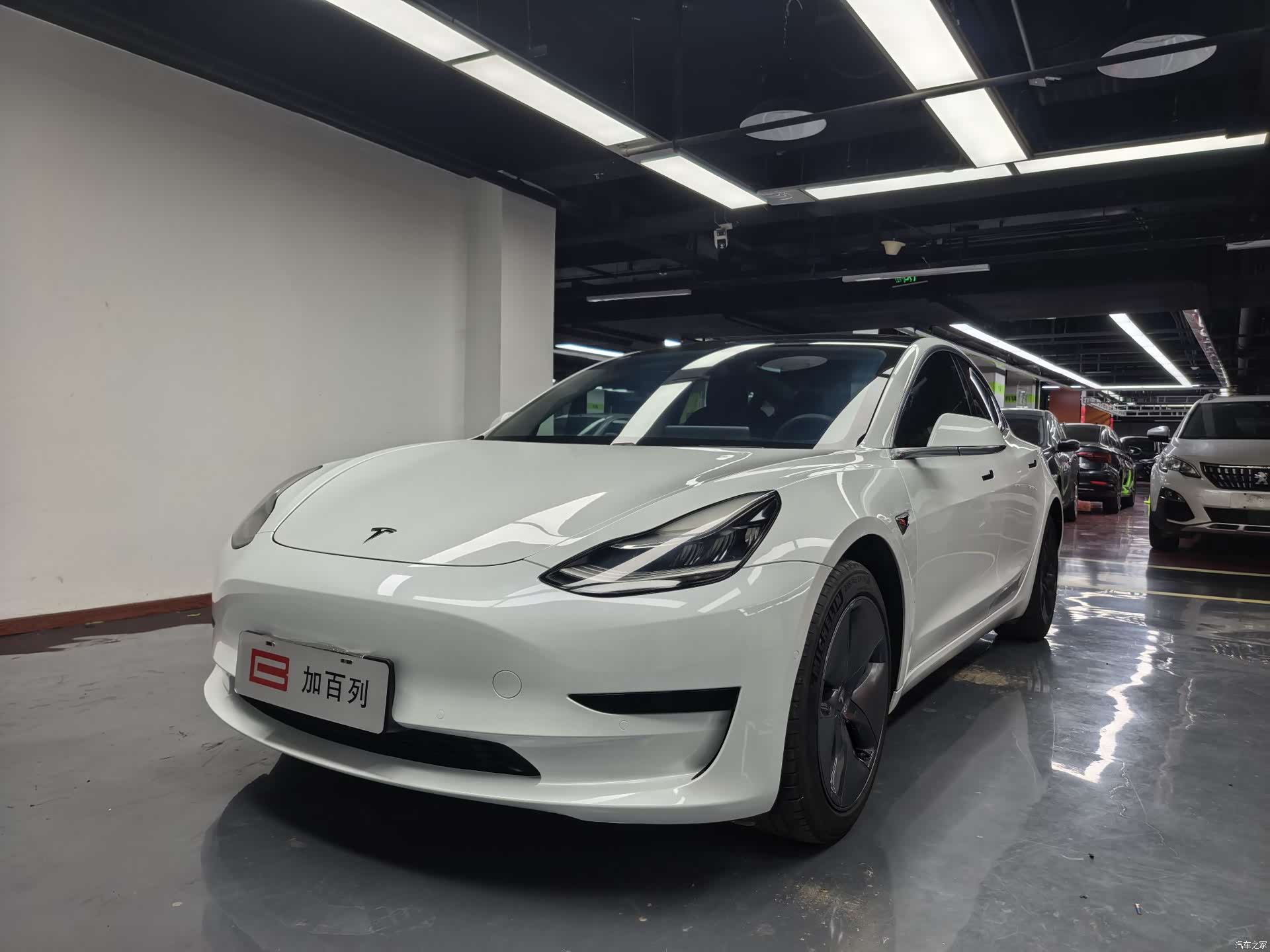 Tesla Model 3, 2021 1