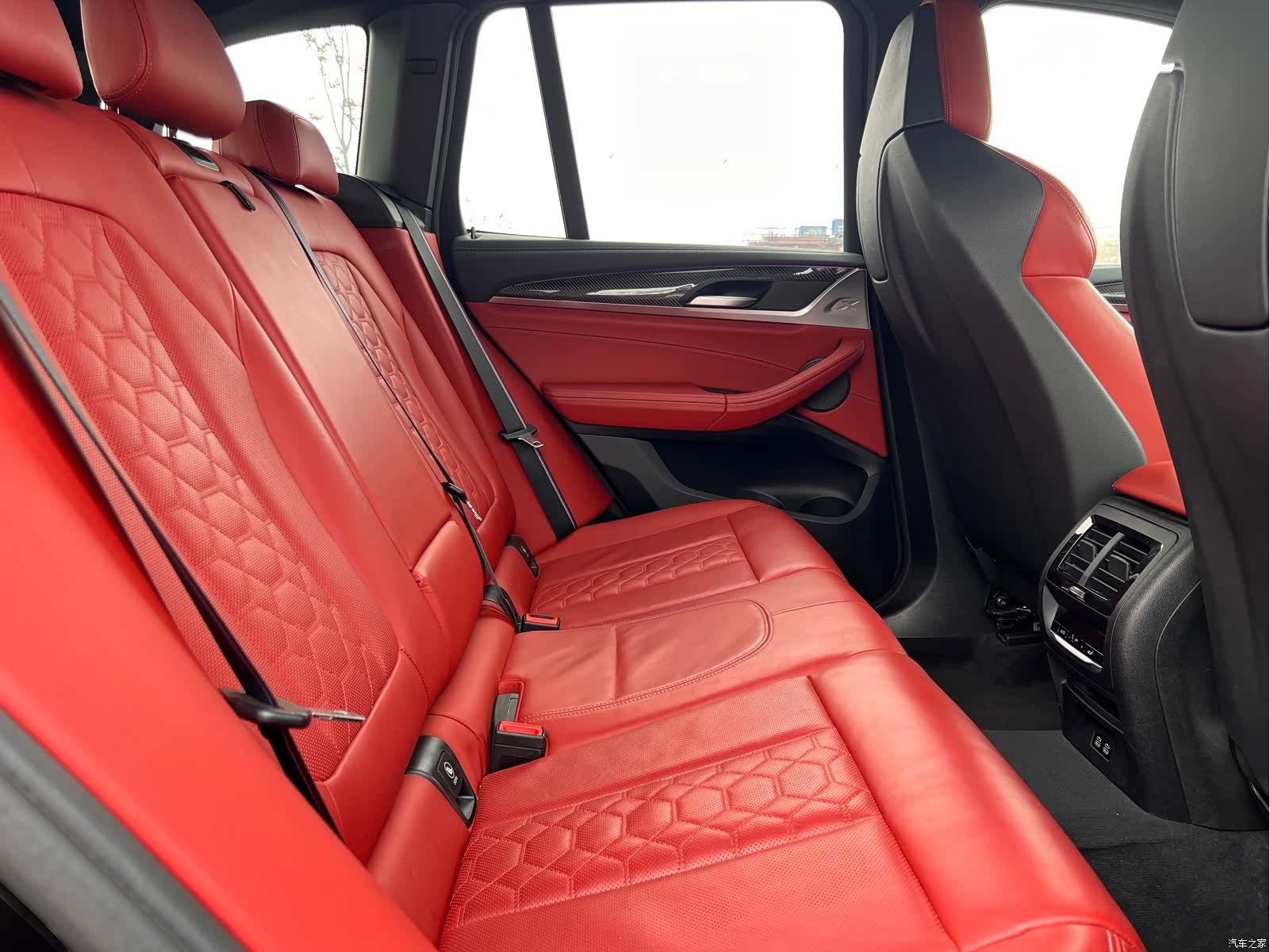 BMW X3, 2021 все фото
