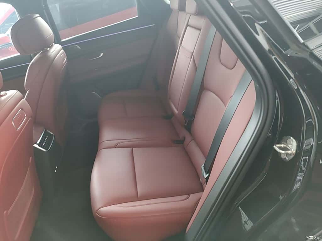 AITO M5, 2025 17