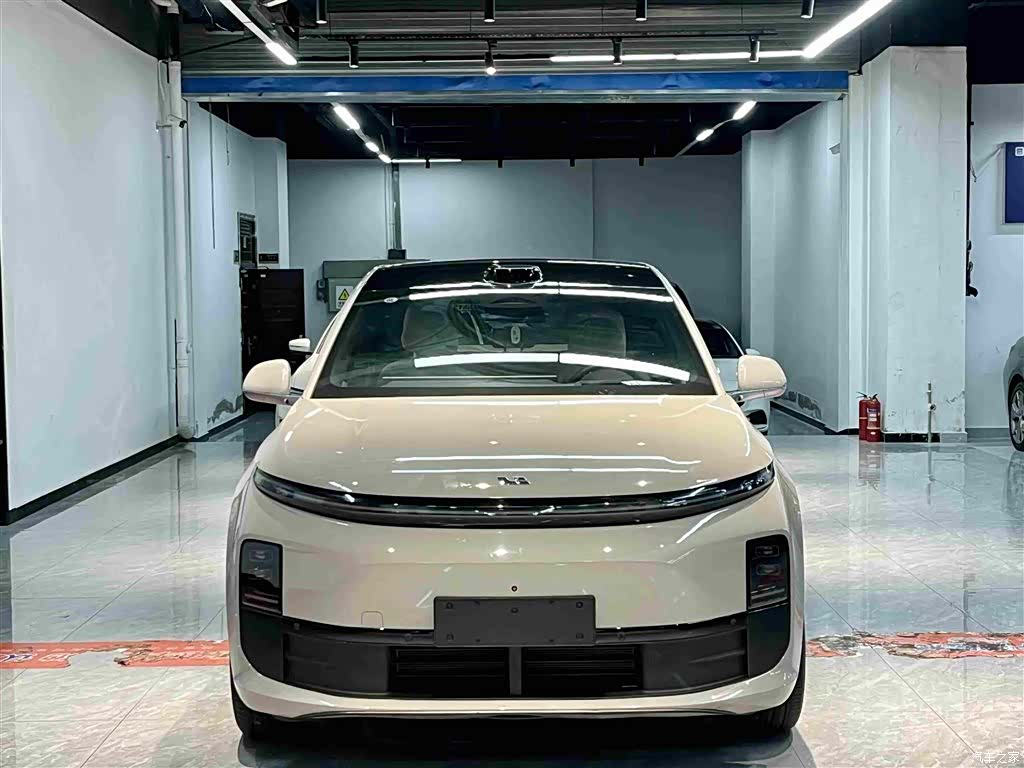 Li Auto L6, 2025 2