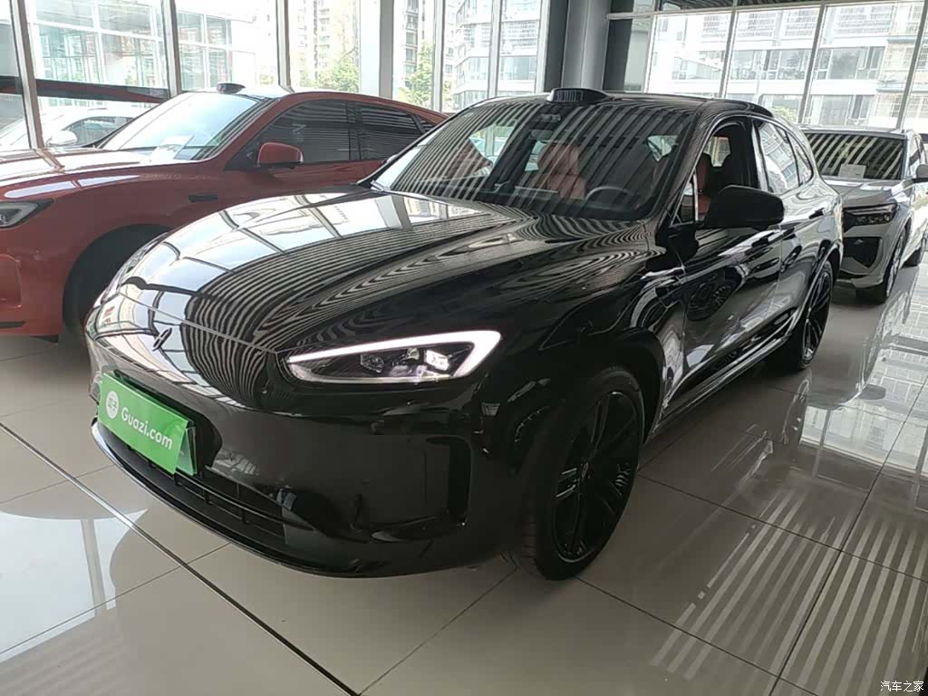 AITO M5, 2025 2