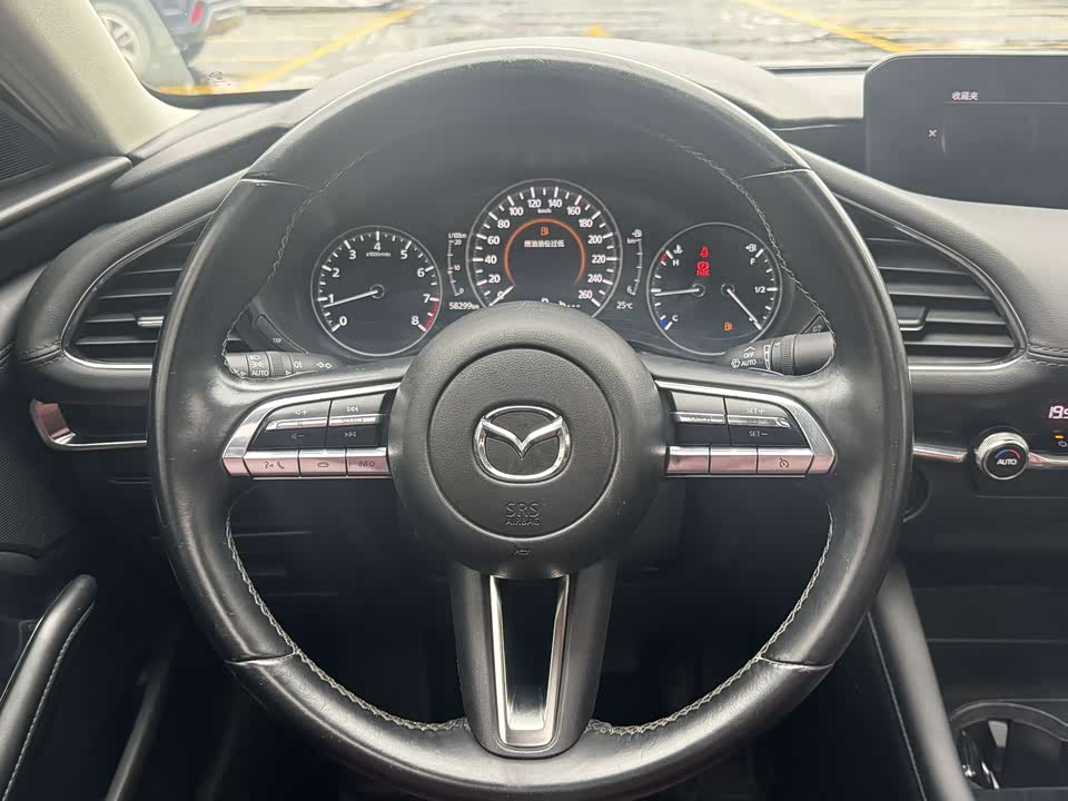 Mazda 3 Angkesaila Mazda 3 Angkesaila