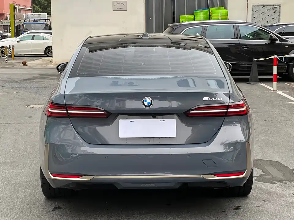 BMW 5 series BMW 5 series