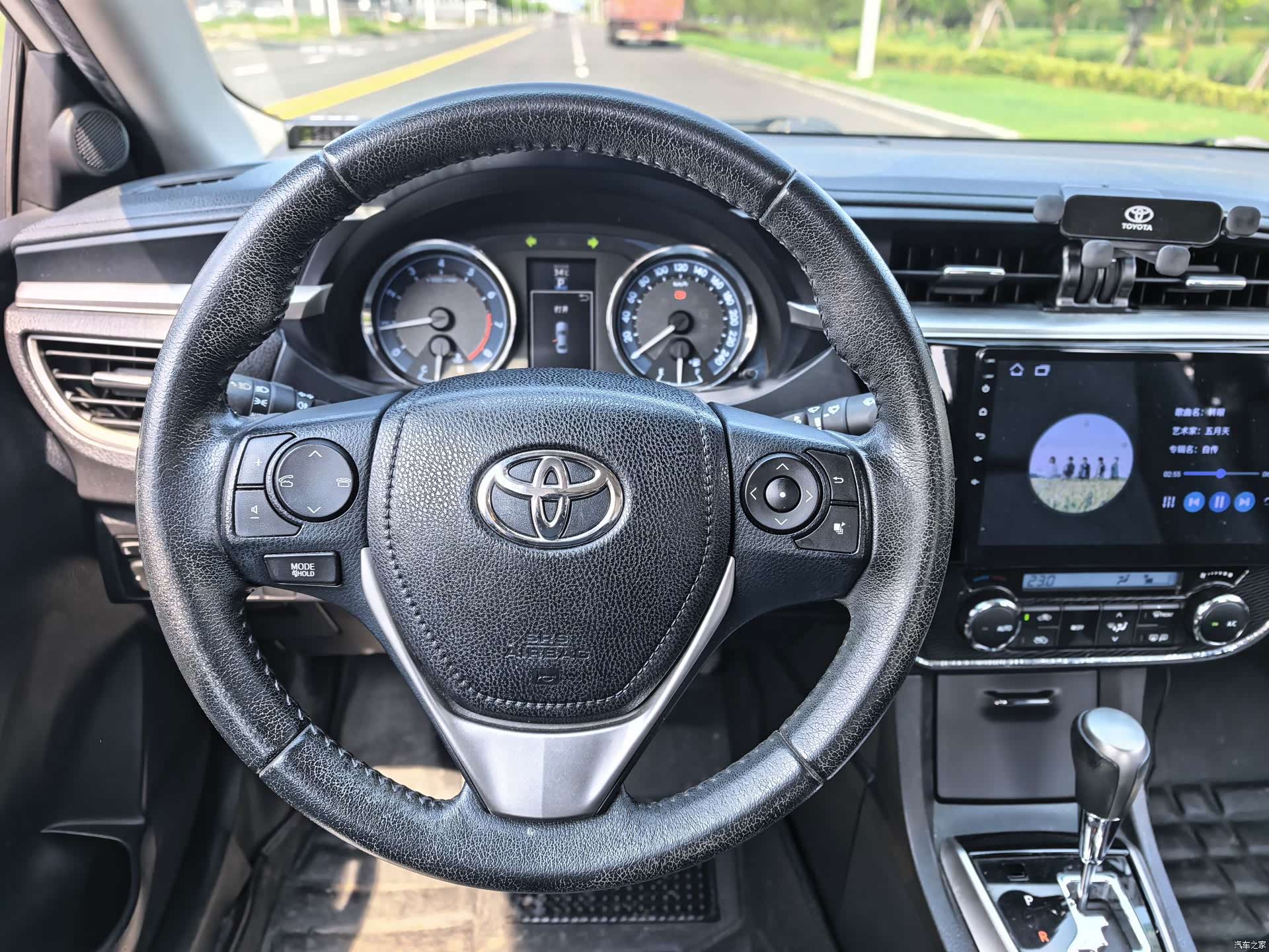 Toyota Corolla, 2014 6