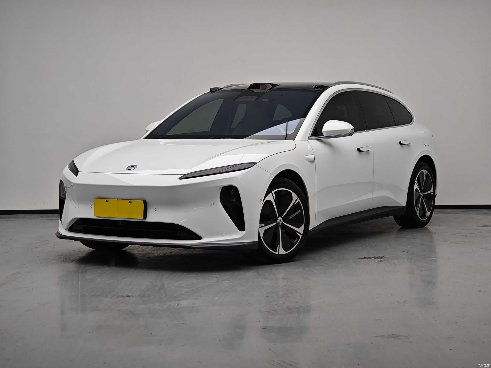 NIO ET5, 2023 1