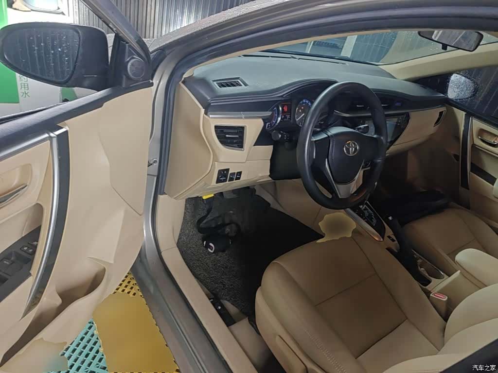 Toyota Corolla, 2015 16