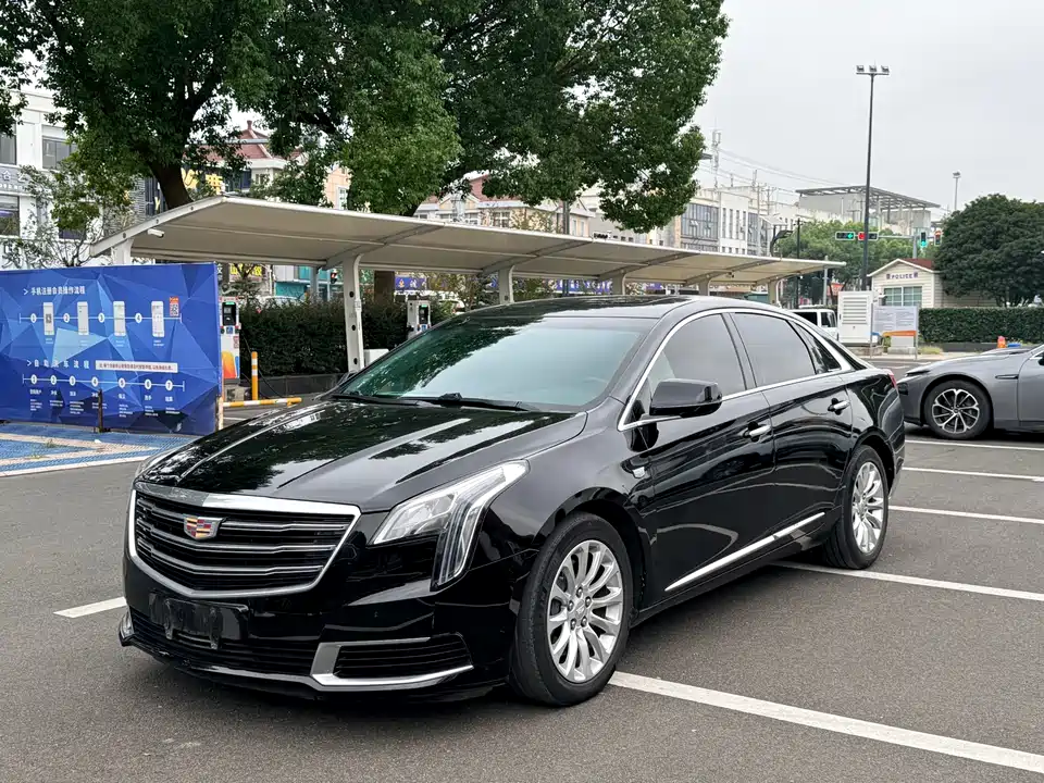 Cadillac XTS