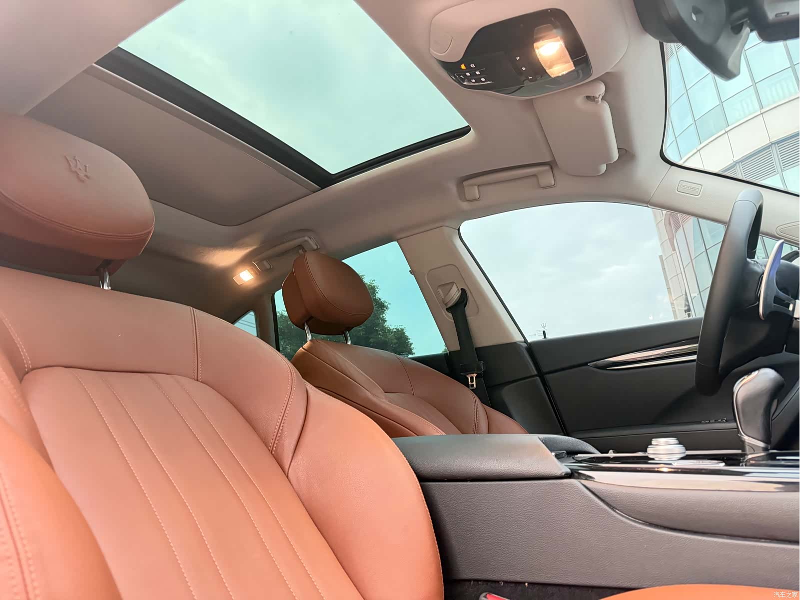Maserati Levante, 2019 11