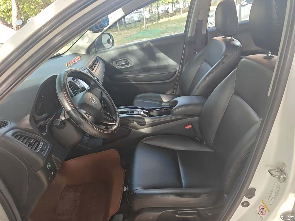 Honda Vezel, 2015 8