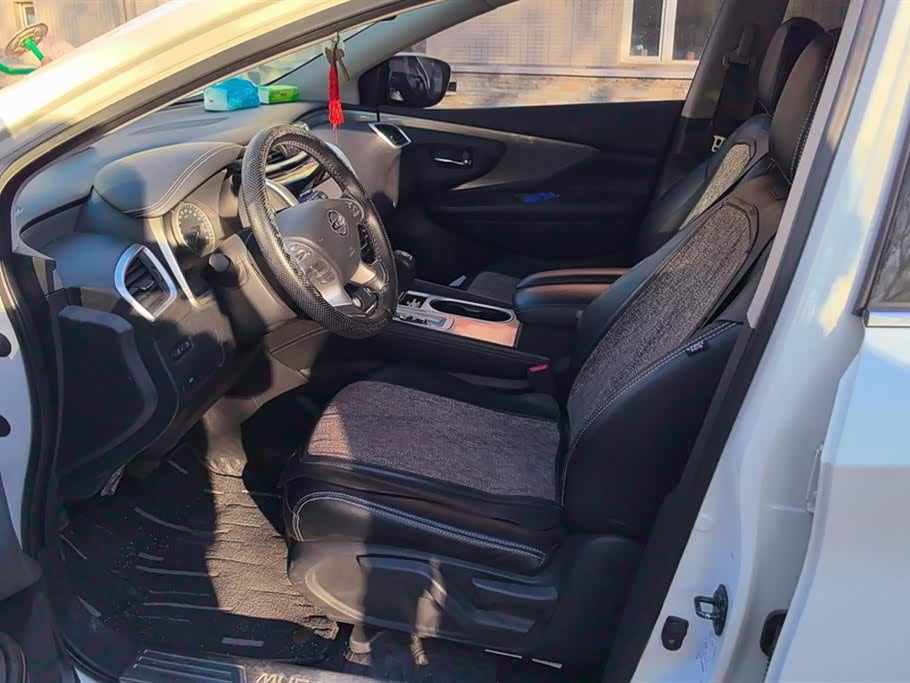 Nissan Loulan Nissan Loulan