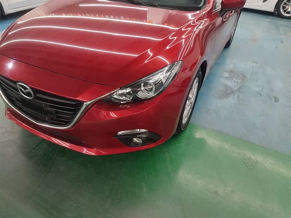 Mazda 3 Angkesaila