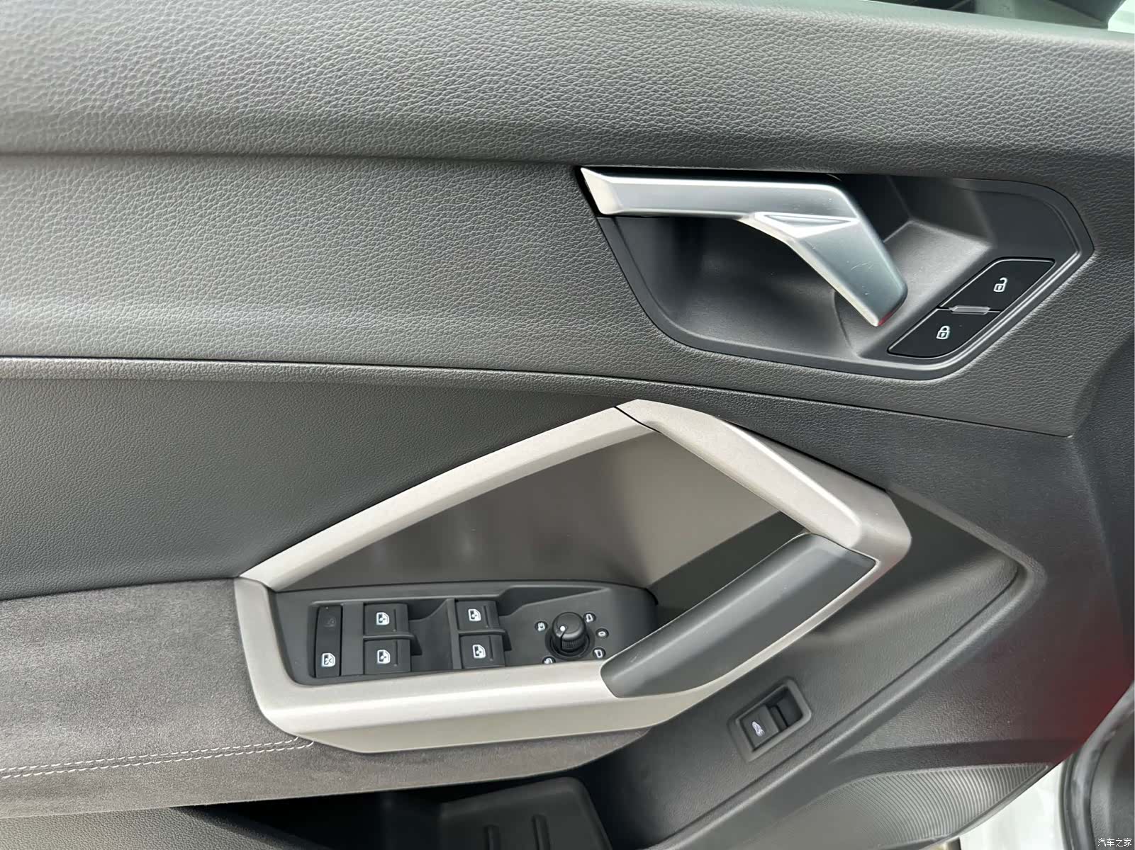 Audi Q3, 2022 14