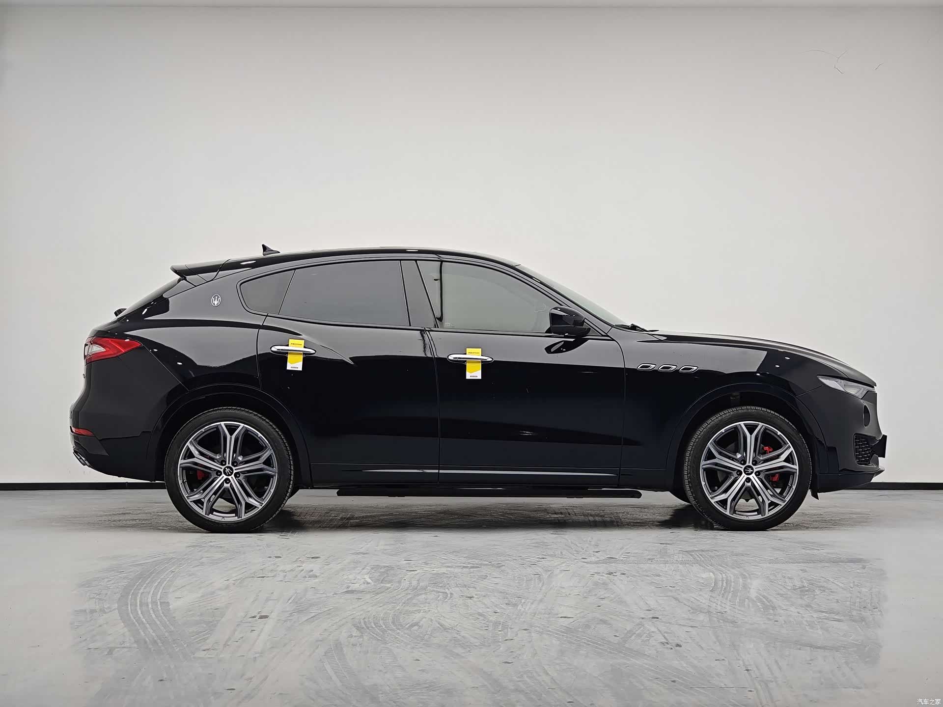 Maserati Levante, 2017 13