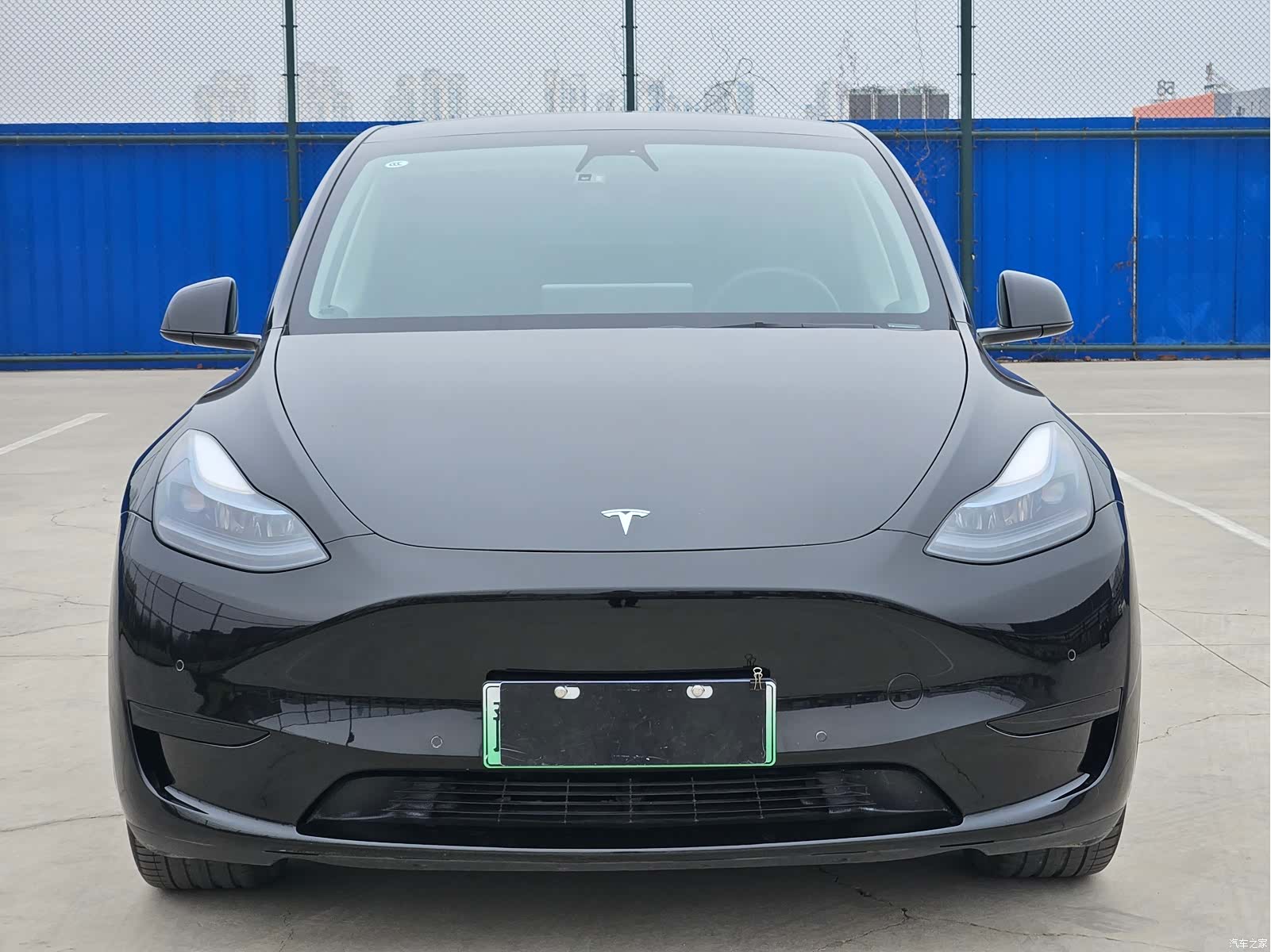 Tesla Model Y, 2023 2