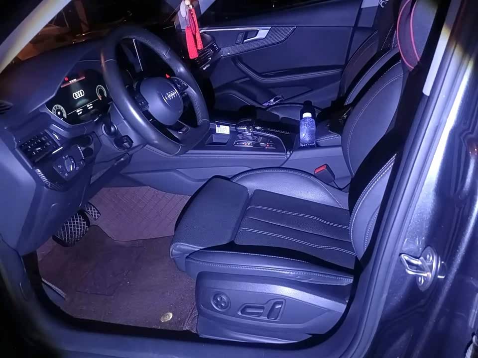 Audi A4L Audi A4L