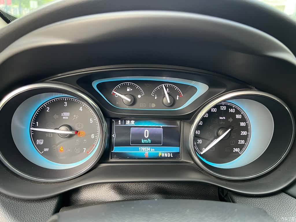 Buick Envision Plus, 2016 6
