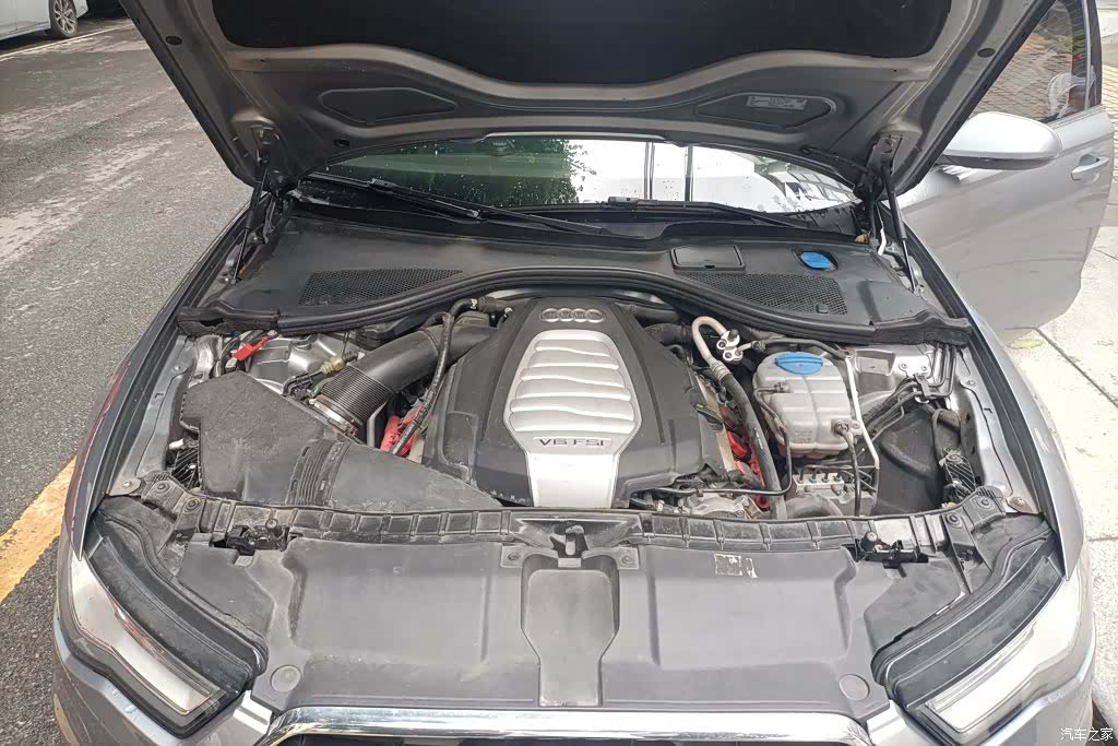 Audi A6L, 2016 10