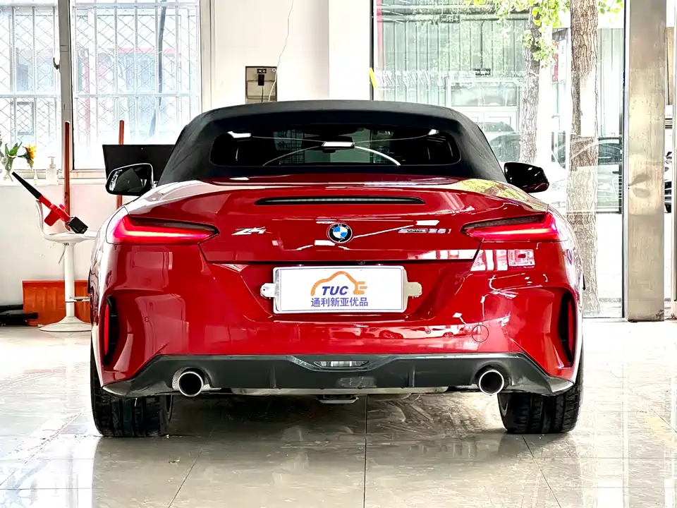 BMW Z4 BMW Z4
