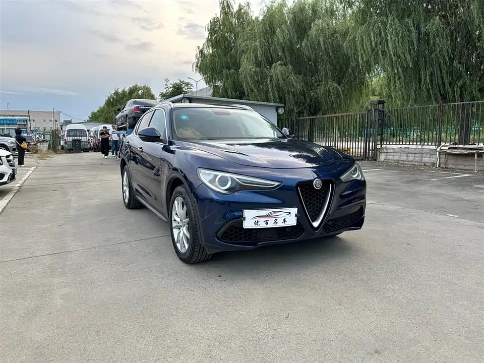 Alfa Romeo Stelvio