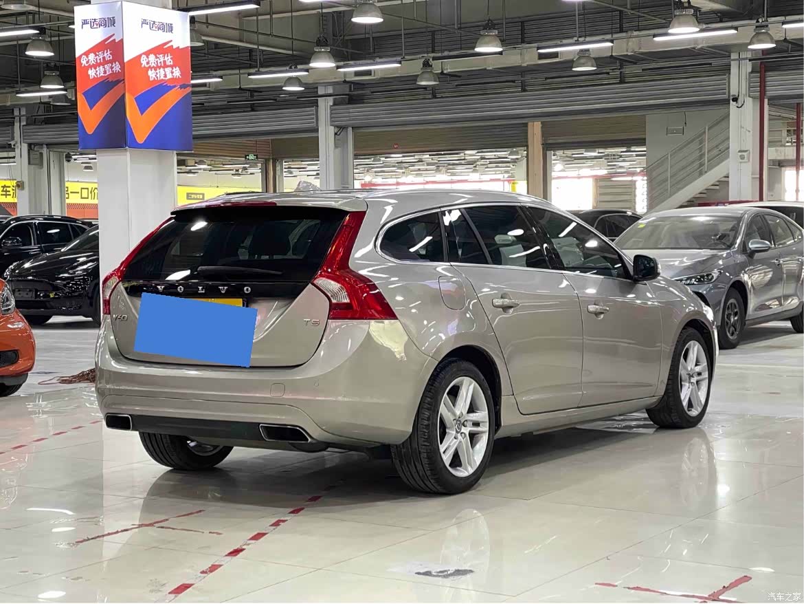 Volvo V60, 2016 4