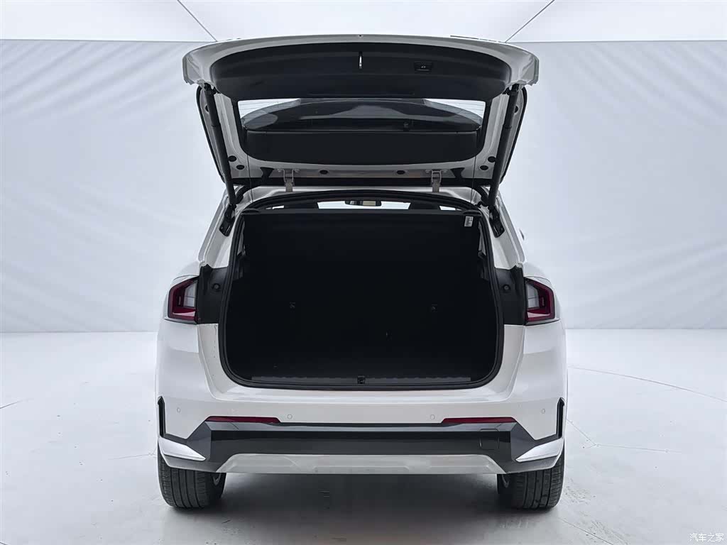 BMW X1, 2023 8