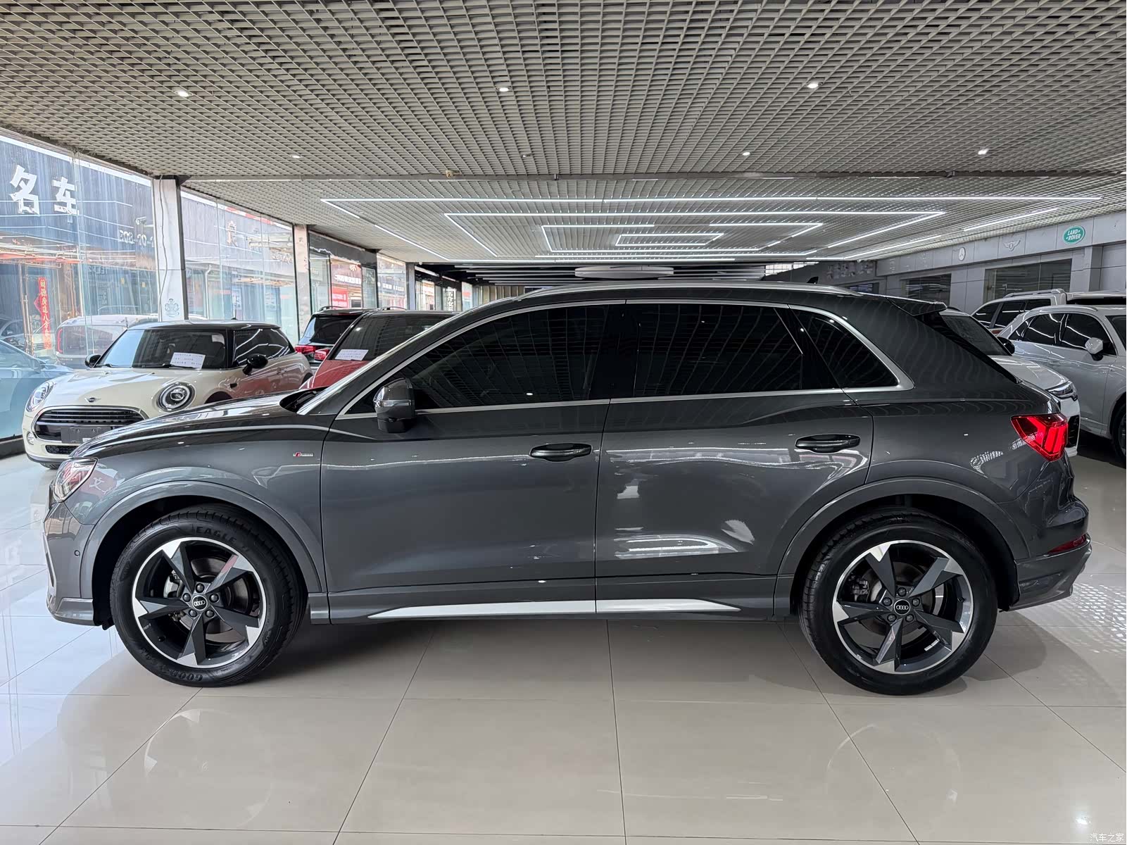 Audi Q3, 2023 7