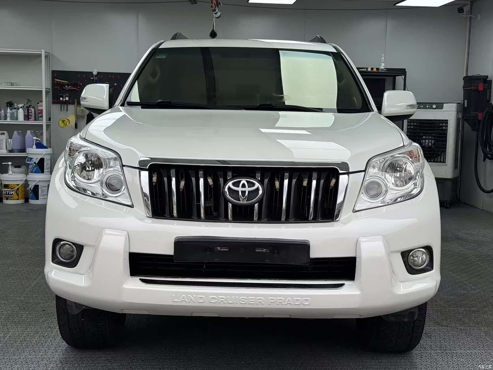 Toyota Prado, 2011 1