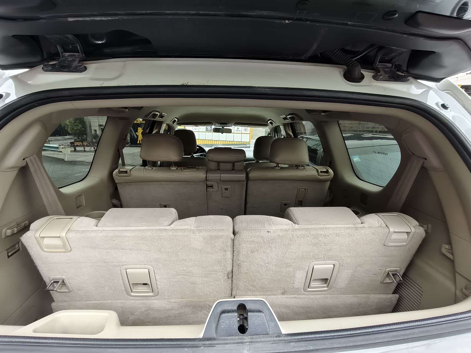 Toyota Prado, 2011 14