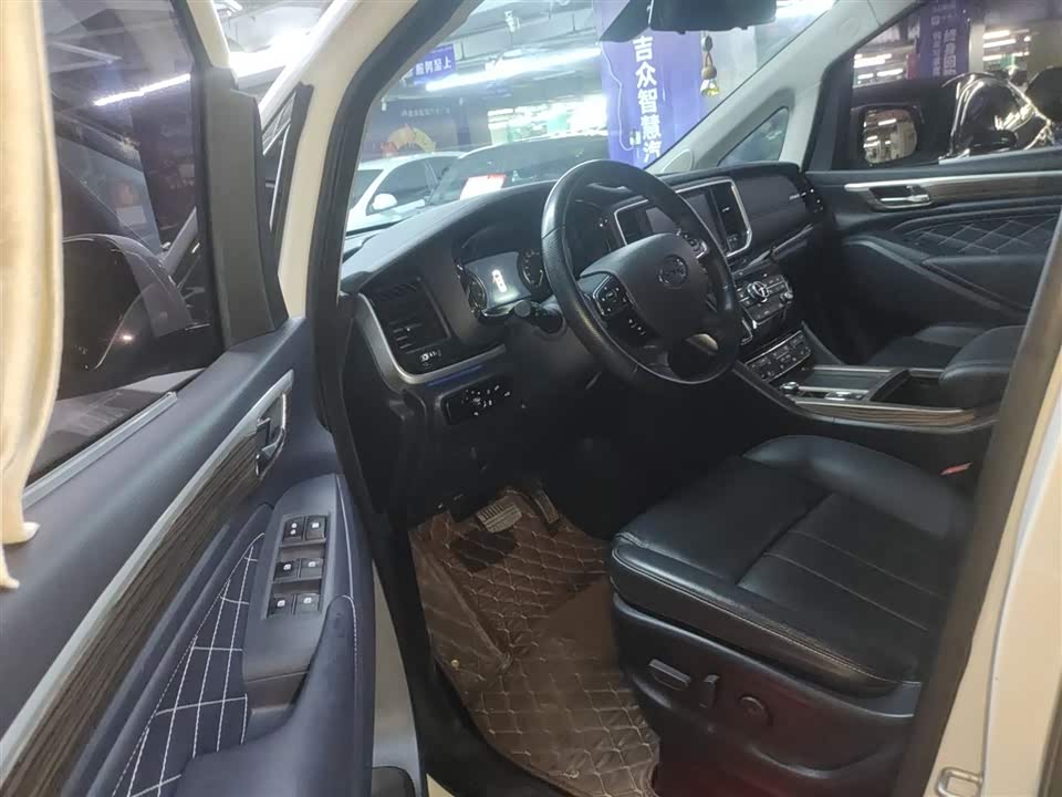 Trumpchi Trumpchi M8