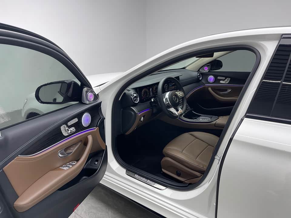 Mercedes-Benz E-class Mercedes-Benz E-class