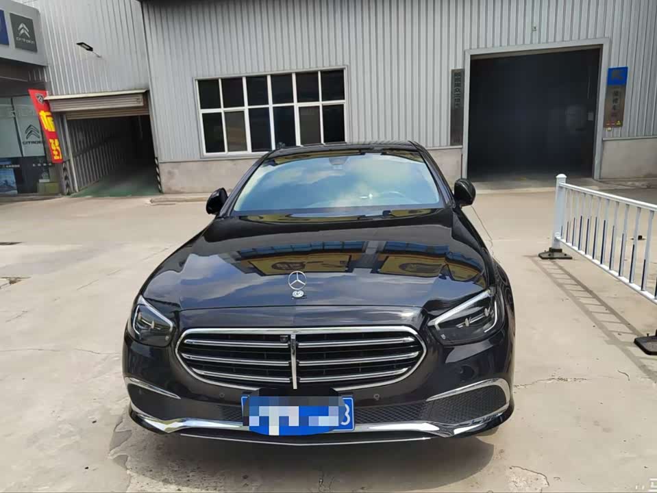 Mercedes-Benz E-class Mercedes-Benz E-class
