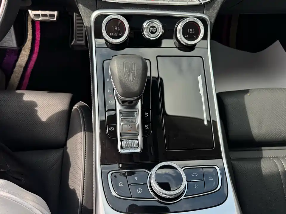 Hongqi H9 Hongqi H9