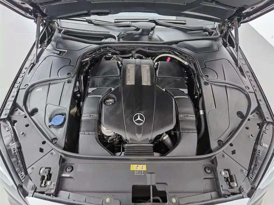 Mercedes-Benz Maybach S-class