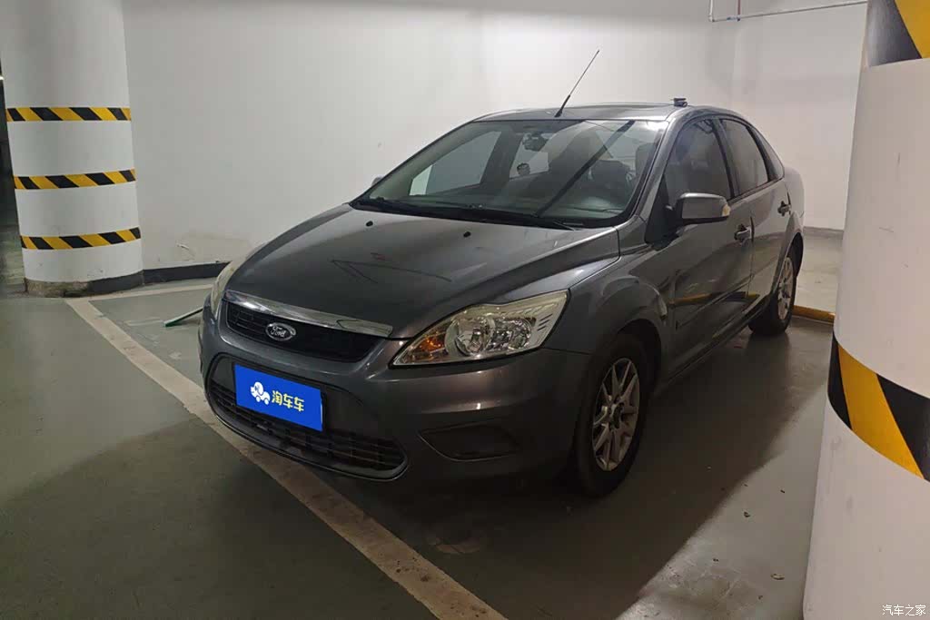 Ford Focus, 2012 1