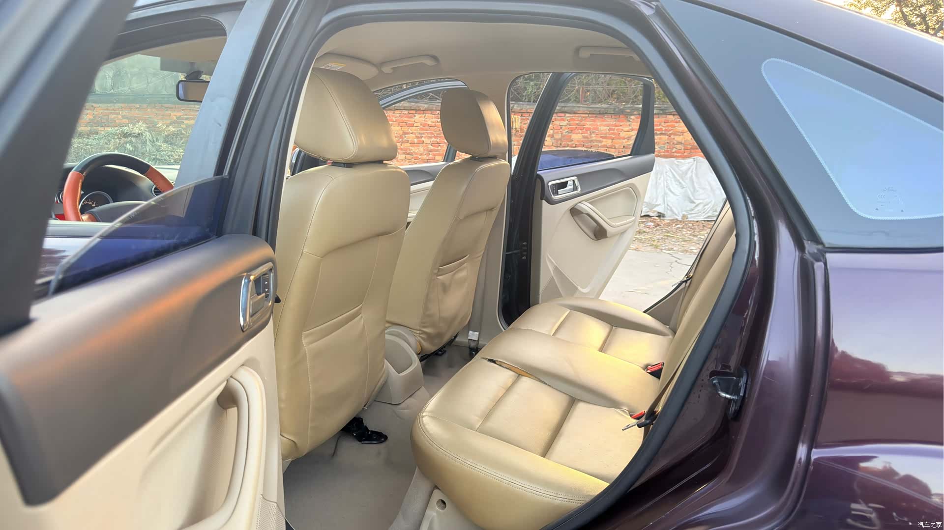 Ford Focus, 2013 6