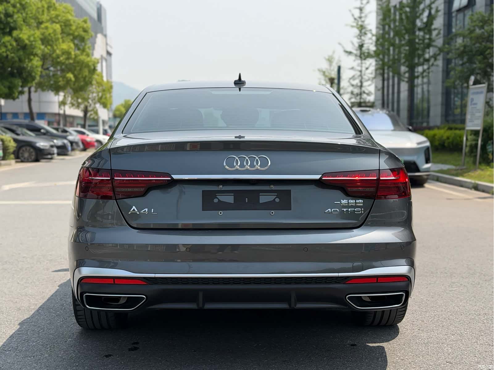 Audi A4L, 2022 17