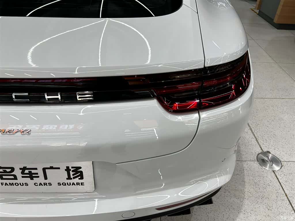 Porsche Panamera, 2017 3