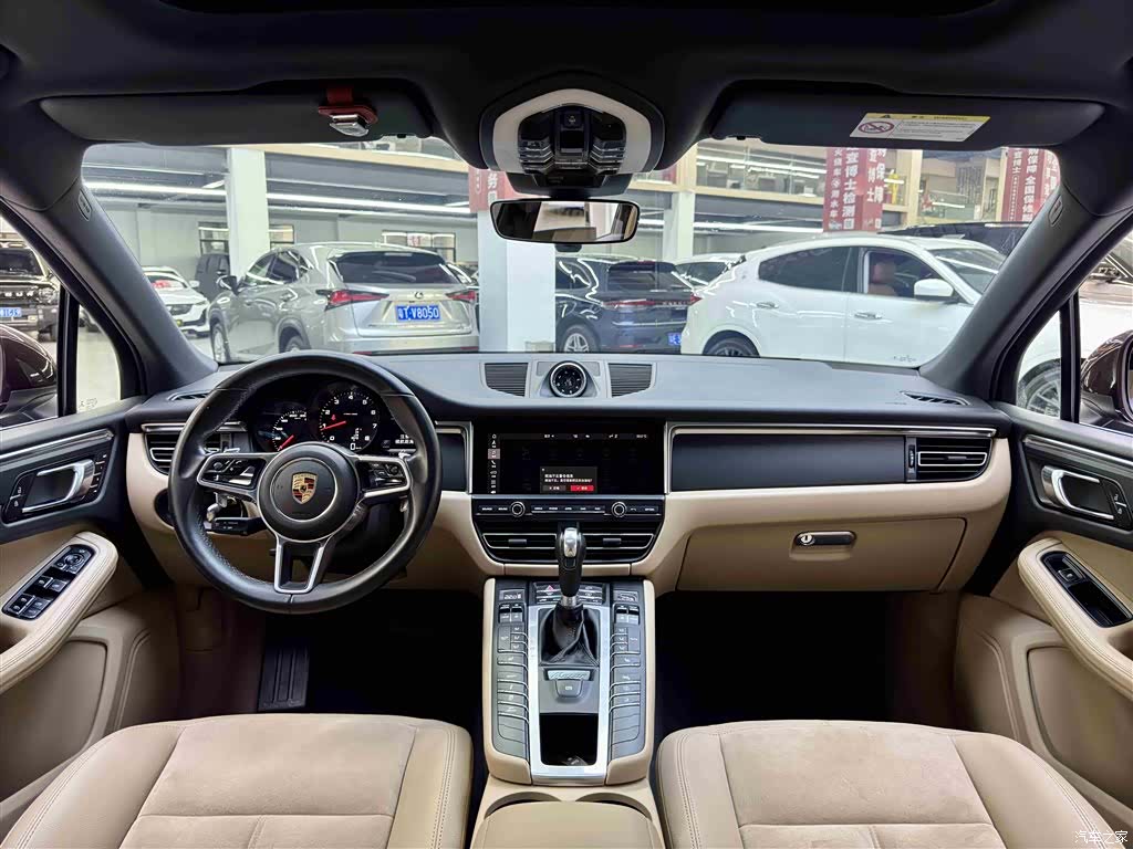 Porsche Macan, 2020 9