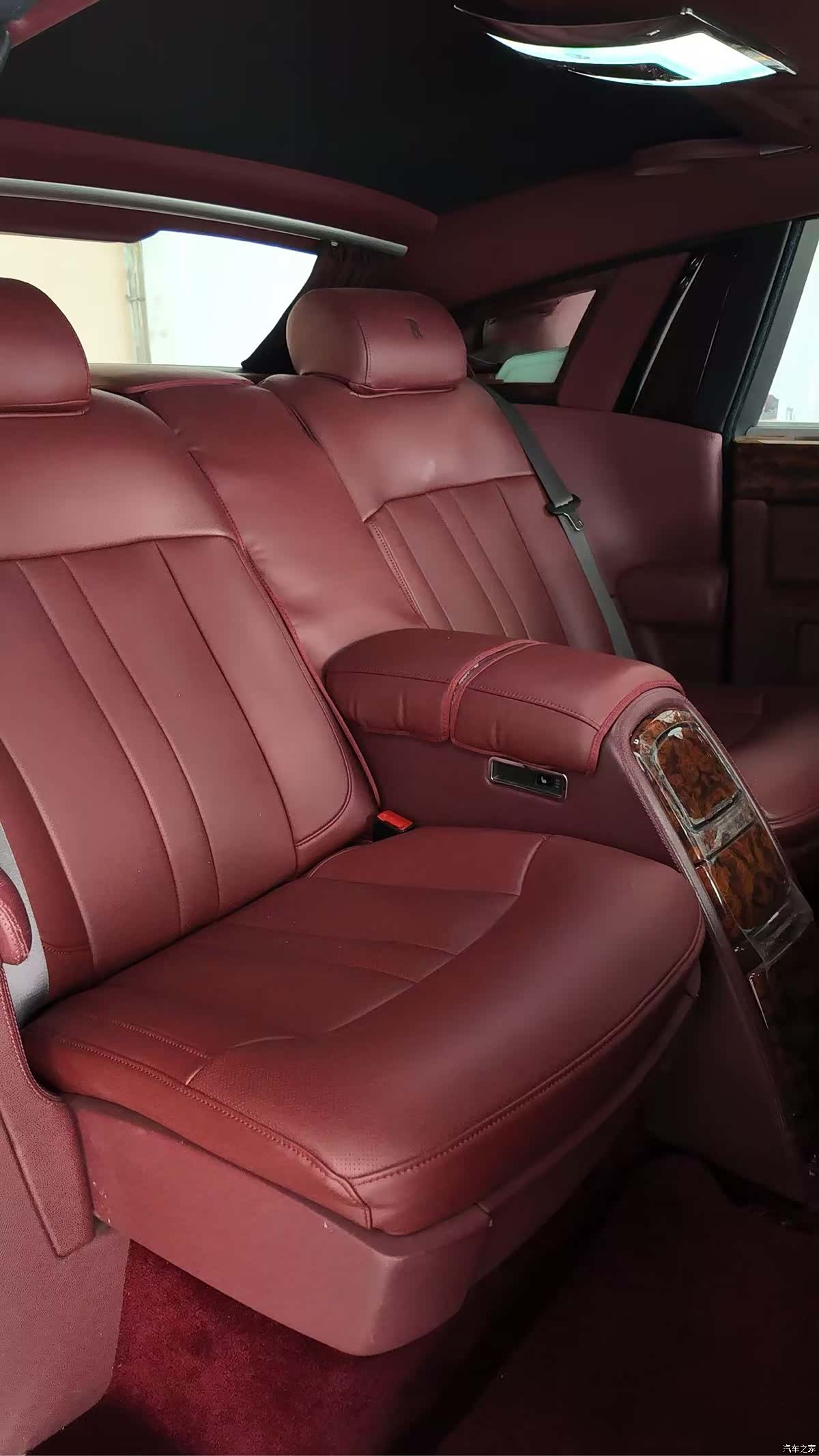 Rolls-Royce Phantom, 2013 22
