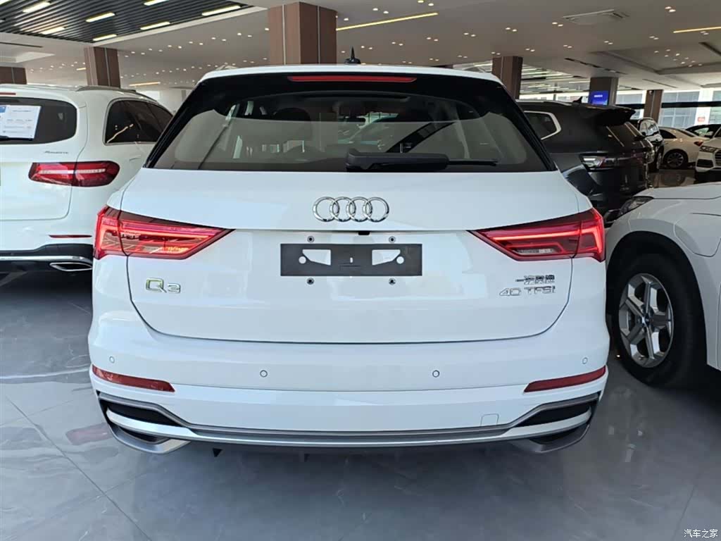 Audi Q3, 2023 6