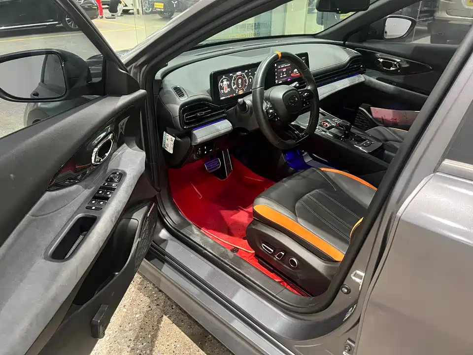 Trumpchi Shadow Leopard