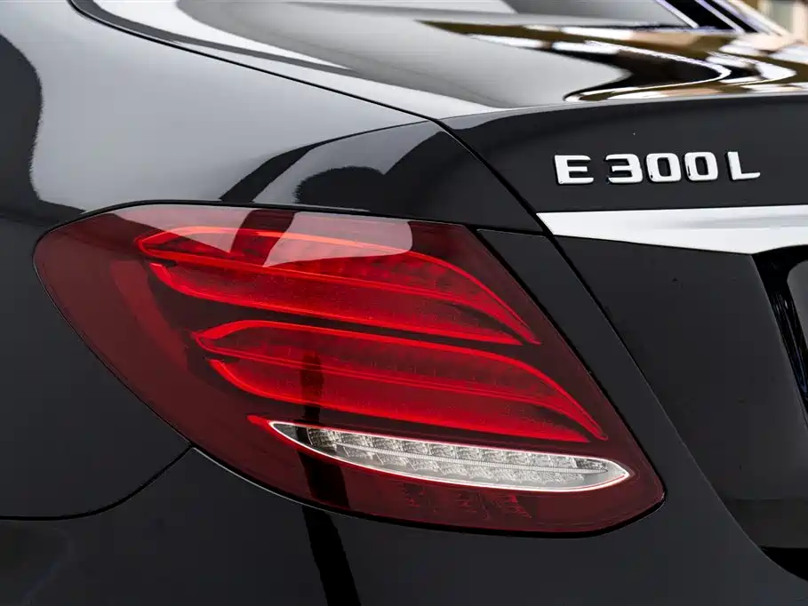 Mercedes-Benz E-class Mercedes-Benz E-class